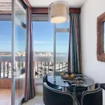With Ocean View Apartamento